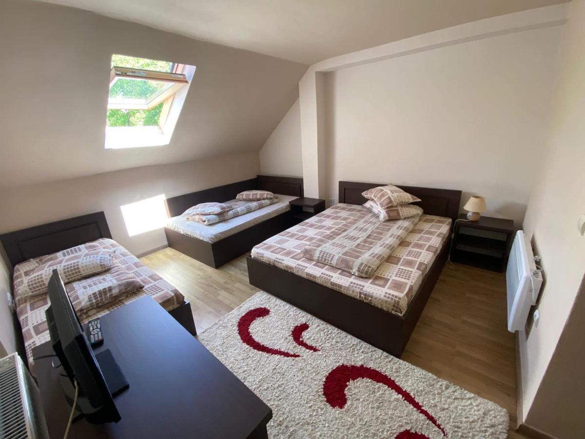 Pensiunea Popasul Ursilor Chiscau Extérieur photo